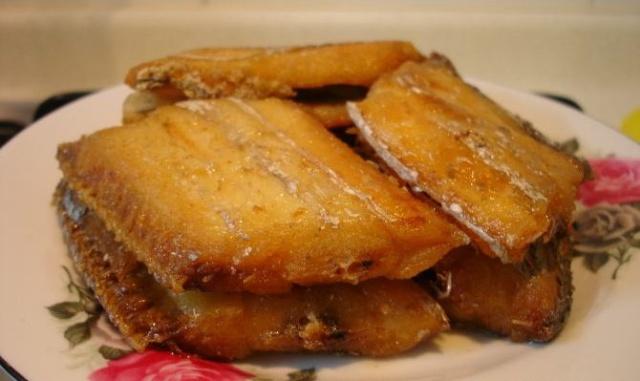 带鱼这样炸外酥里嫩凉了也不回软,带鱼怎么煎又酥又脆