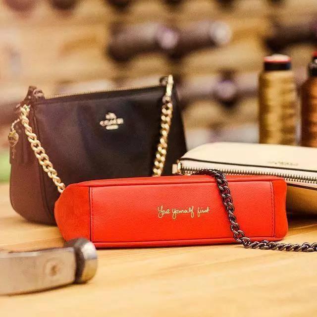 刚步入社会把自己打扮成熟,实用又轻奢的包包