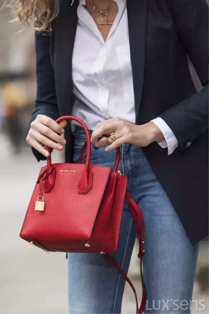 mk包包真假辨别方法,mk包包怎么辨别真假图解