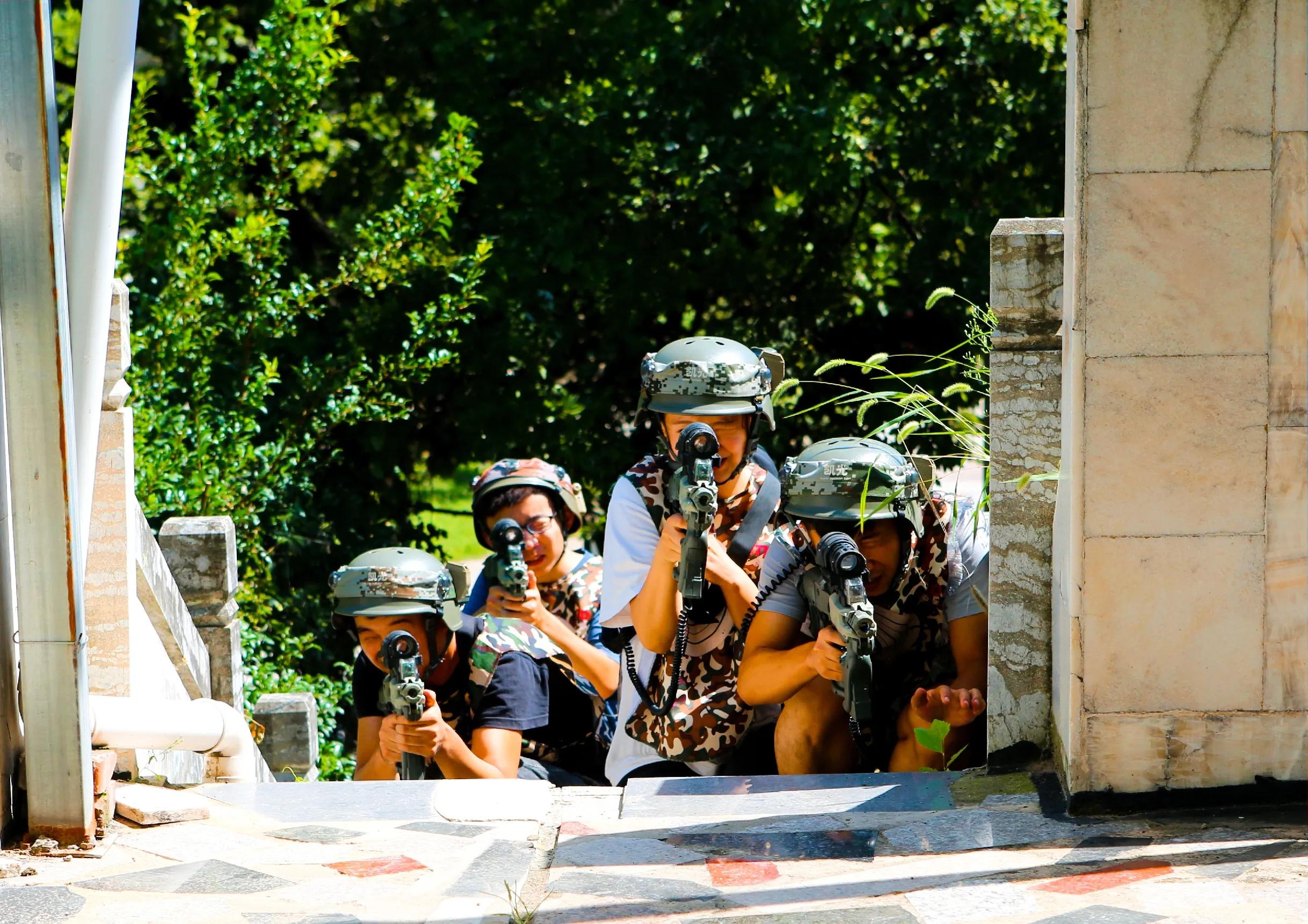 车友会大型CS真人秀