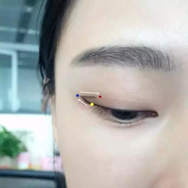 吴宣仪笑眼弯弯,吴宣仪笑眼wink