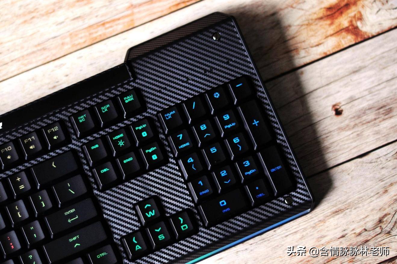 骨伽和罗技键盘哪个好用,薄膜键盘的手感和哪种轴更相近