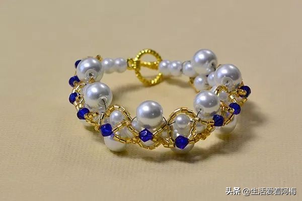 各种珠子串手链的教程,价值不菲的手链