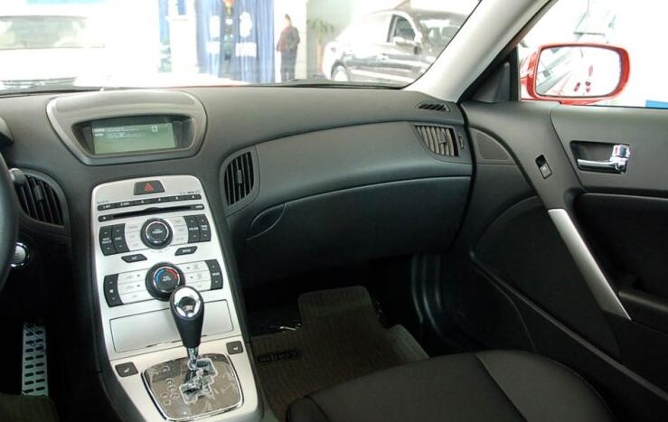 劳恩斯酷派09款自动挡驾驶体验,劳恩斯酷派哪款车最好