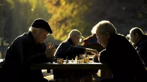 一周在线︱加快居家适老化改造；光明网评“身份证替代老年证”