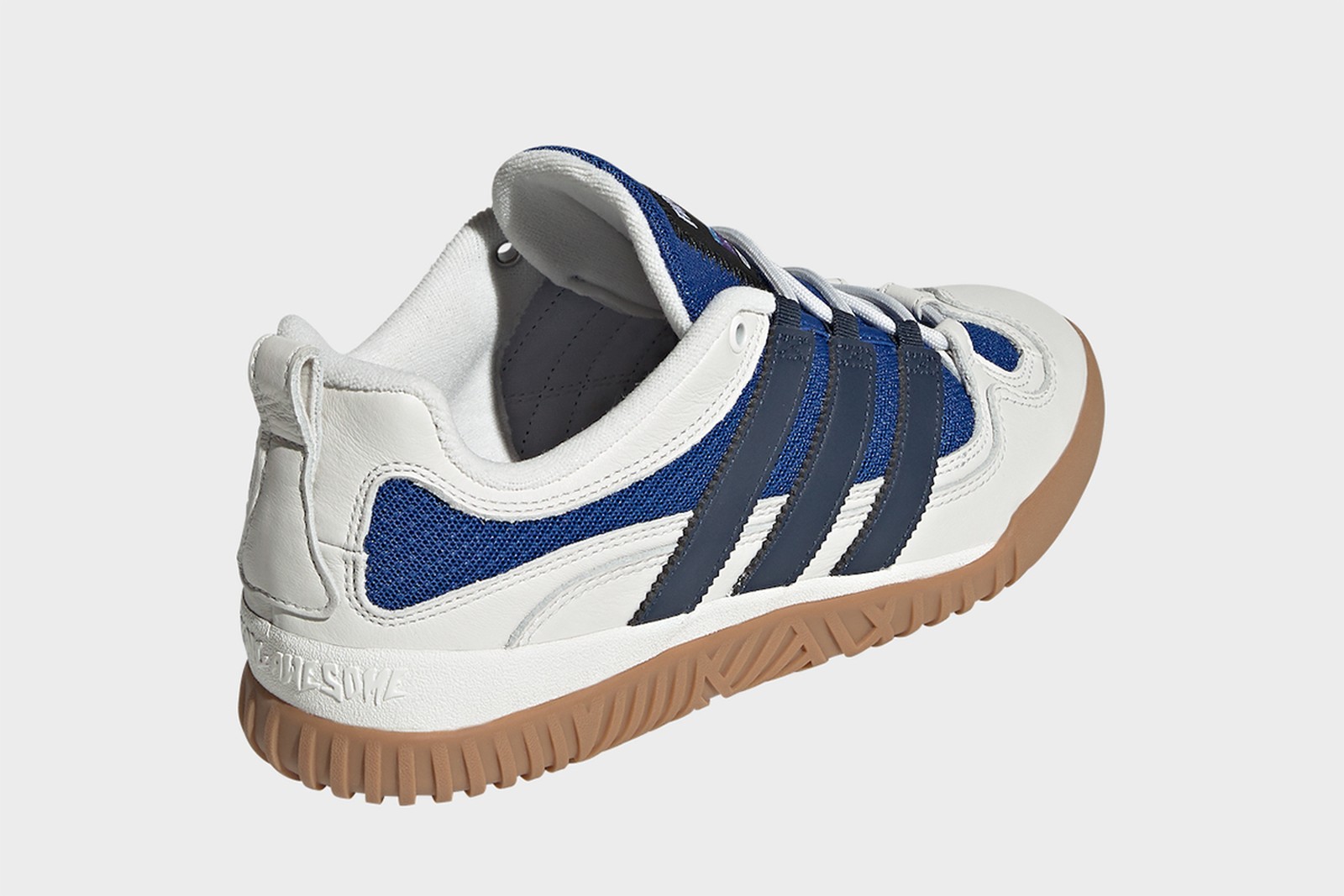 牛年鞋子,现在的牛鞋