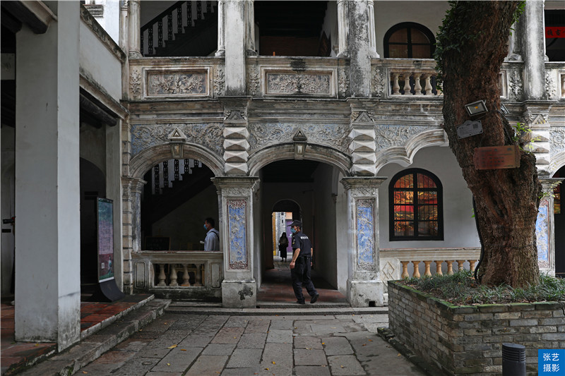 浣涘北鏈夊骇闅愯棌闂瑰競涓ぇ瀹呴櫌,浣涘北闅愯棌闂瑰競鍗冨勾鍙ゅ簷