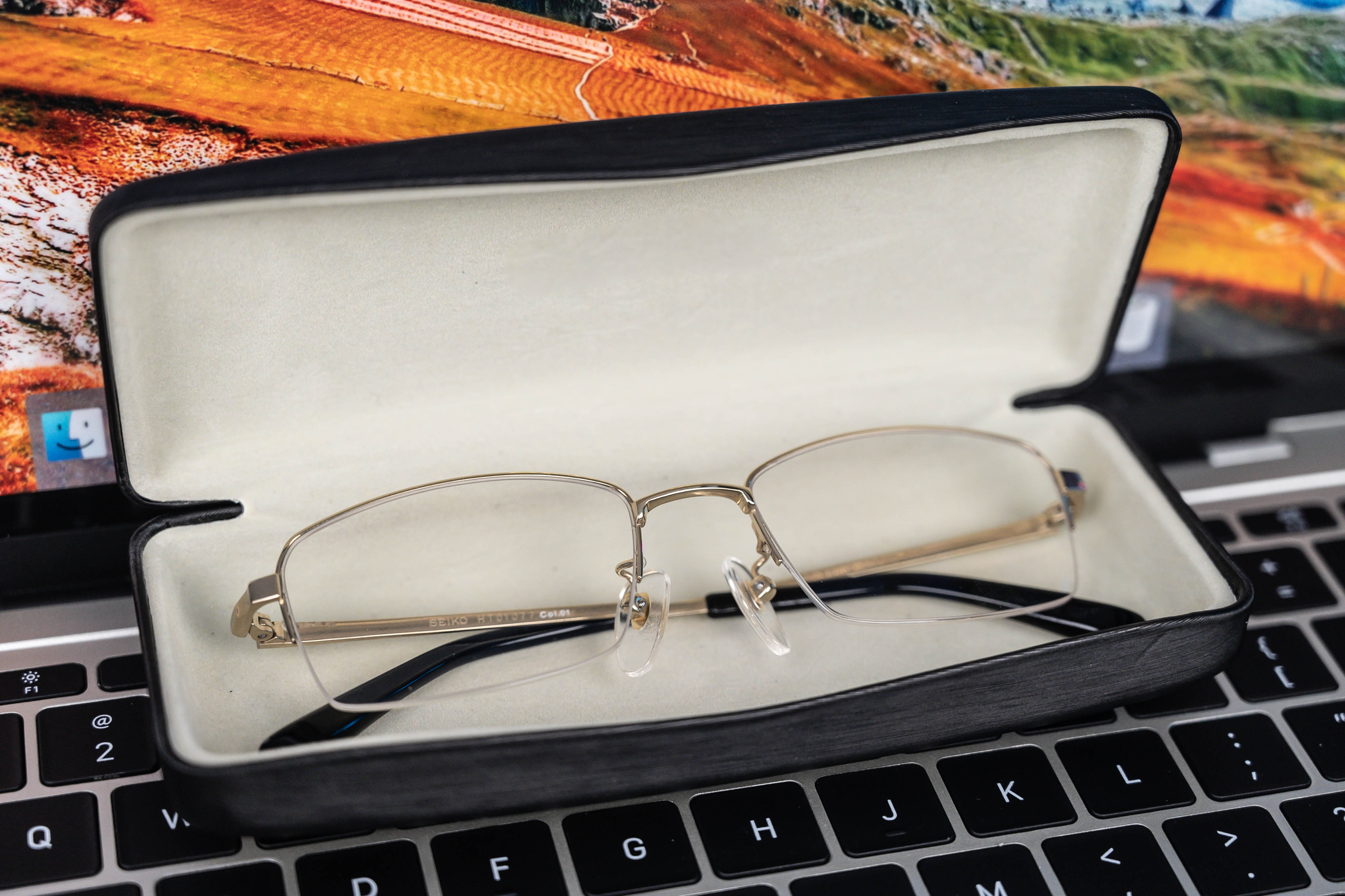 不近视蔡司蓝光眼镜,不反光蔡司镜片