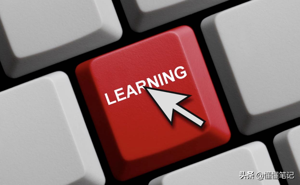 “卖课*党**”忽悠斜杠青年：几元盗版课为何能卖几百？