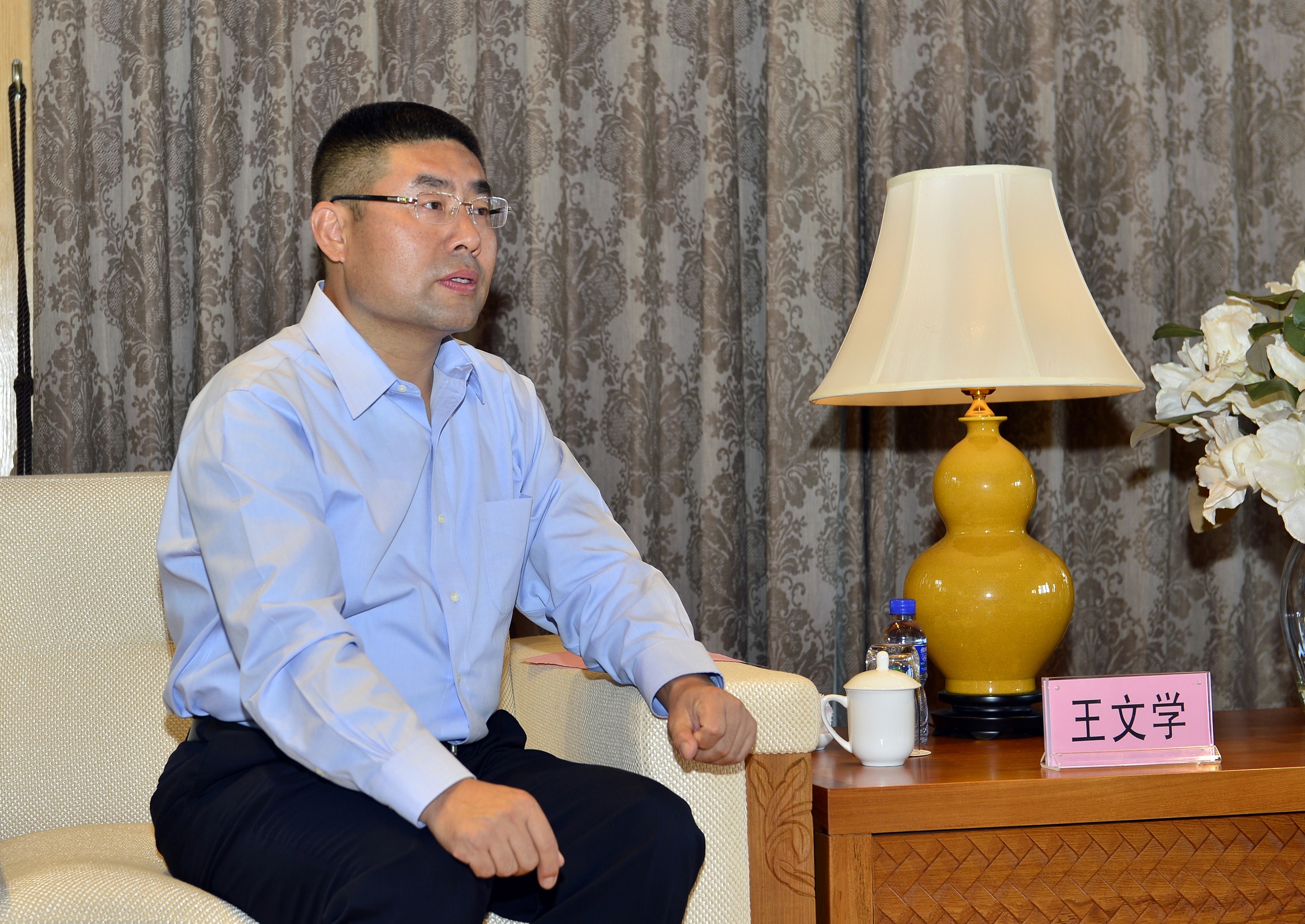 华夏幸福下跌8.97%,华夏幸福股价为何跌跌不休