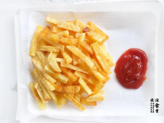 教你在家做薯条成本不到3块钱,自制低温酥脆薯条