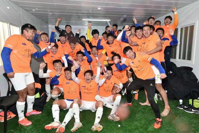 祝贺青岛海牛时隔九年重返中超,中乙青岛海牛近况