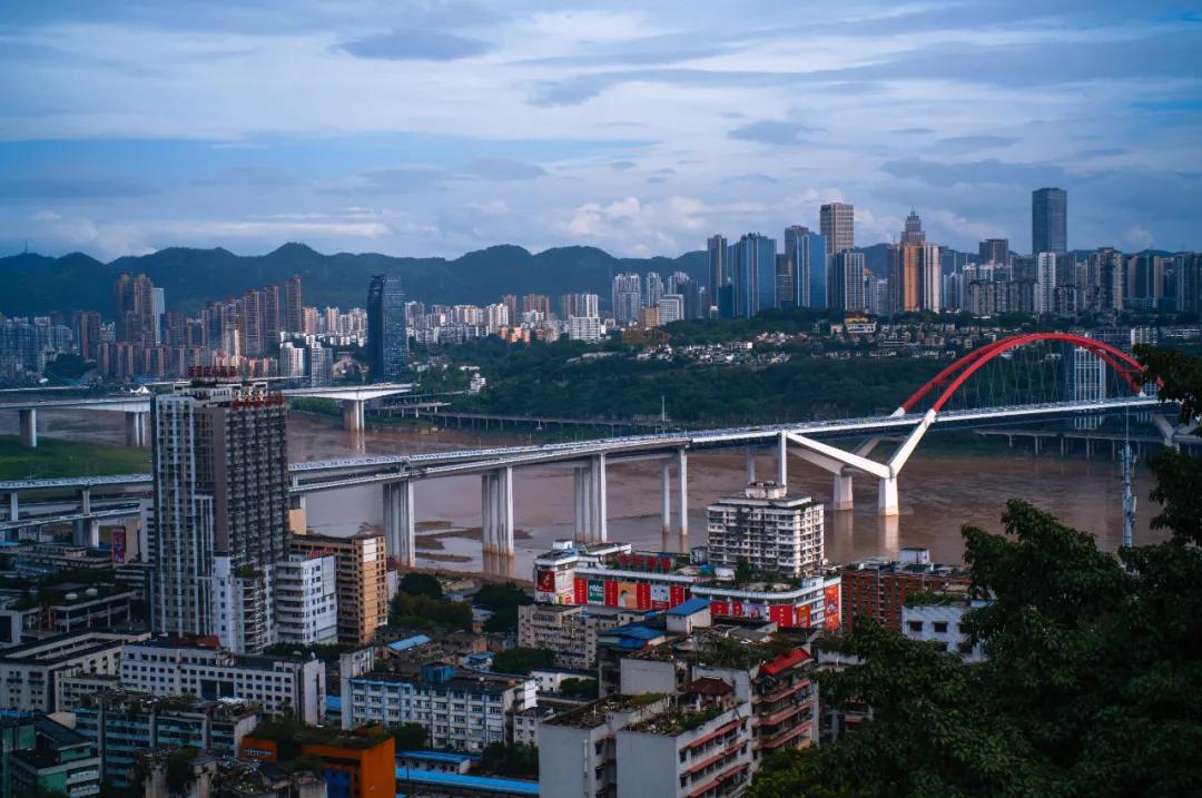 50mmf1.4全画幅镜头推荐,50mmf1.4镜头有几代