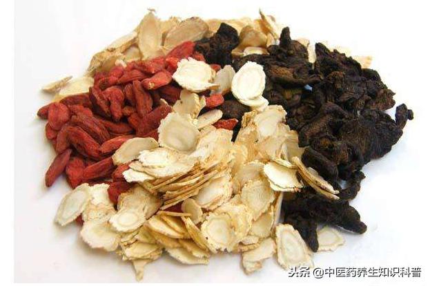 免煎中药和饮片的区别,免煎的中药与自煎中药区别