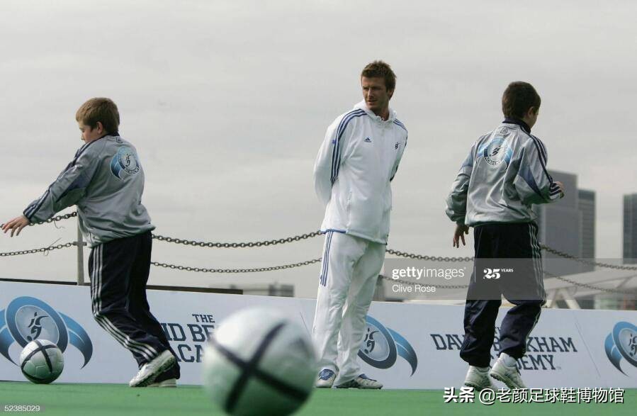 贝克汉姆圆月弯刀劳尔,大罗贝克汉姆劳尔齐达内四大巨星