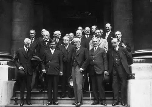 美国摩根财团崛起史,摩根财团创立者简介