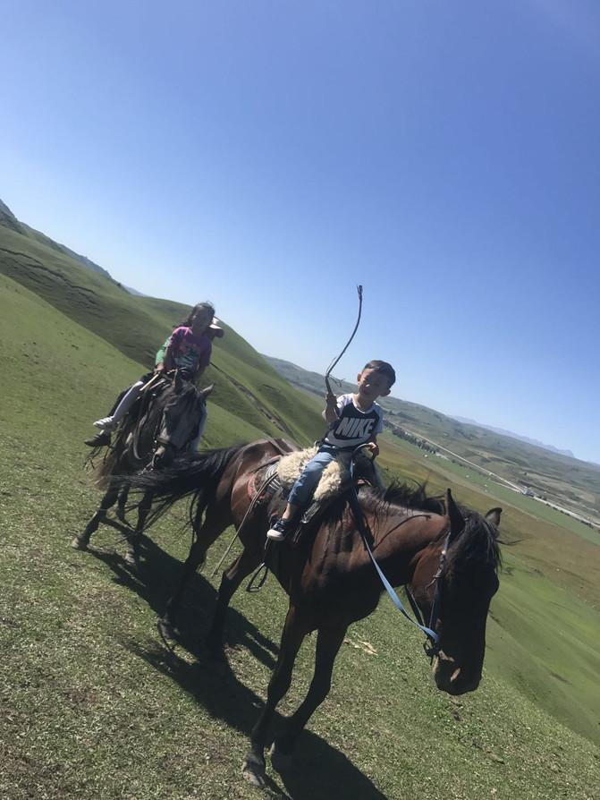 一家四口暑假日常之去游乐场,暑期全家一起大东北出游超欢乐