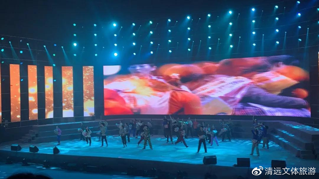 高燃万人合唱我和我的祖国,一首催泪的歌我和我的祖国