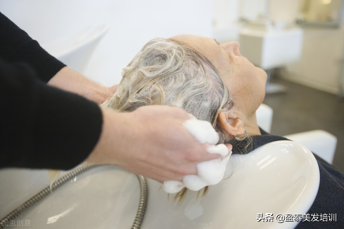 美发初学者怎么学染发,美发初学者如何学习