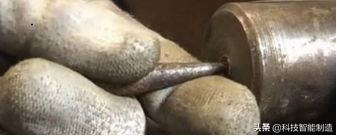 丝锥钻头断在孔里怎么弄,丝锥钻孔断在孔里怎么解决