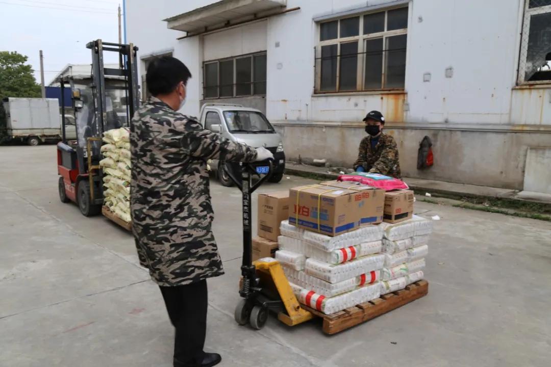 【战疫行动】黄州人,你下单代购的蔬果都是从哪里、怎么来的?——保供“战场”系列报道(四)