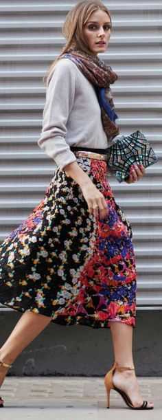 女生怎样穿衣服算保守,女生怎么穿衣服才好看