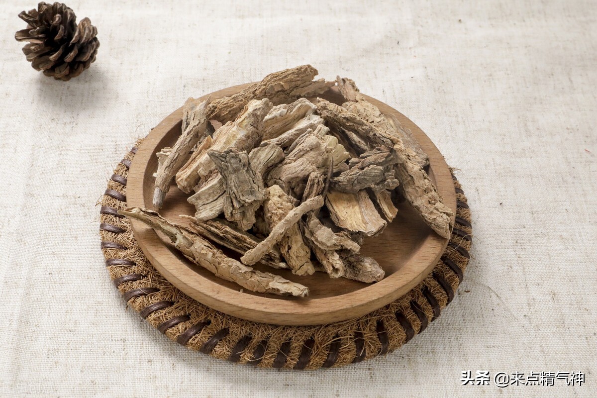 水刚漏了怎么补救,水漏了用什么补好