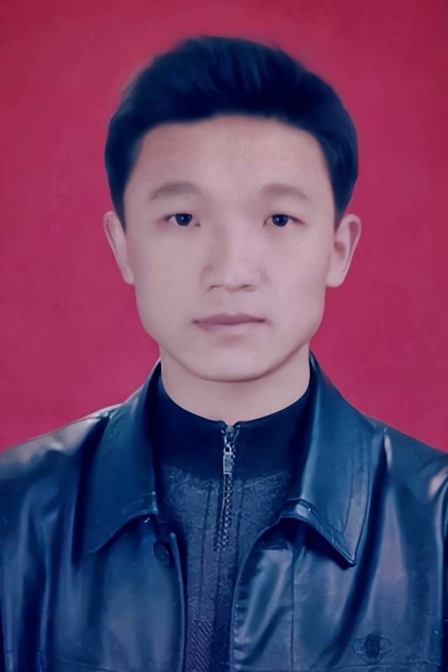 胶片怎么用手机扫描成电子版,老式底片怎么变成电子版的