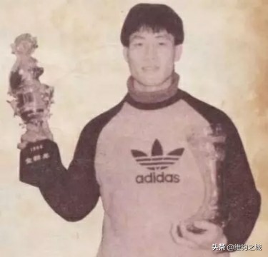 足球史上金色轰炸机,上海柳海光足球告别赛