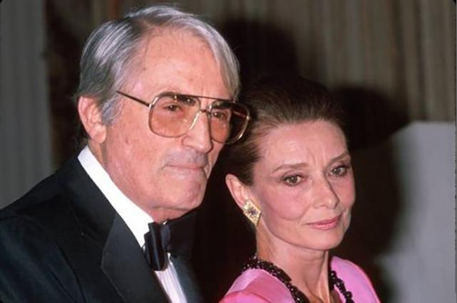 纪梵希为了赫本一生未娶,纪梵希和赫本葬在一起