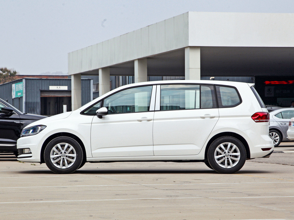 空间够用轿车,空间够用还省油