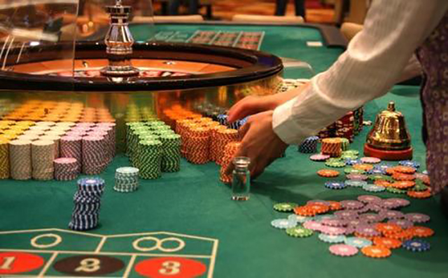 在澳门,你真的有机会连赢1000万,并且带出门吗?现实和电影不一样