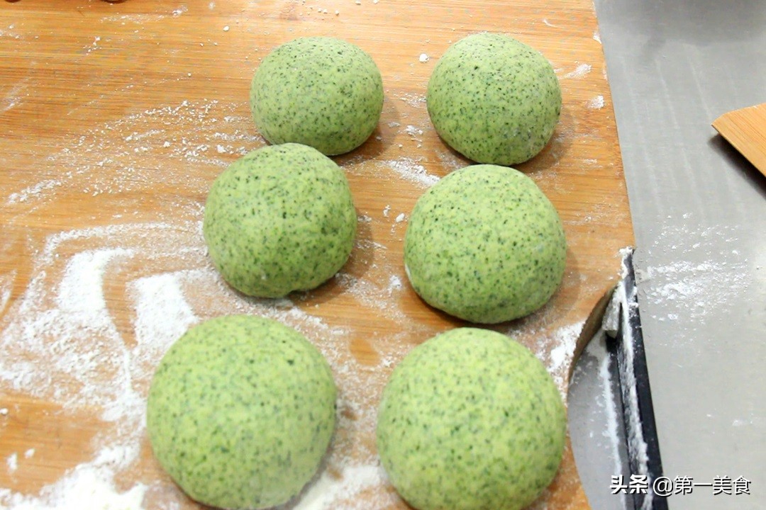 怎样做千层饼才能凉了不发硬,怎么擀千层饼又圆又薄