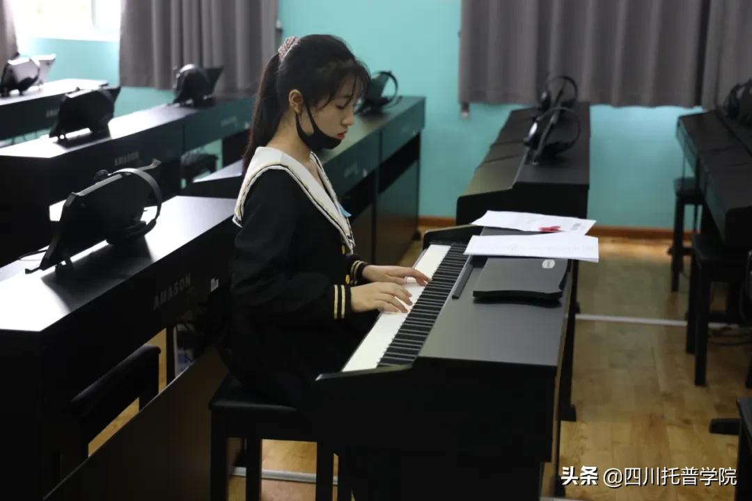 考试、防疫两手抓，托普学院打出一场单招考试安全“漂亮仗”