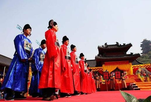 明朝服饰看故宫,从古代服饰看社会变迁