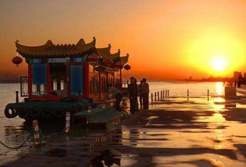 鹧鸪天念奴娇柳永,鹧鸪天念奴娇