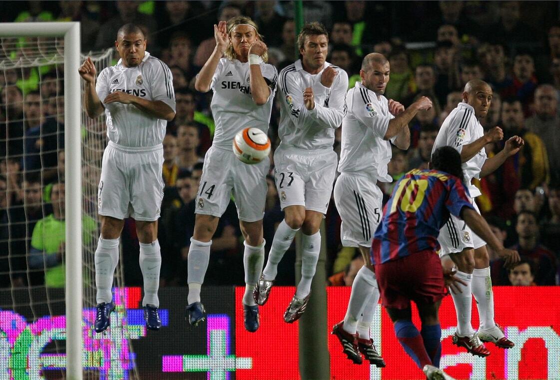 前世界足球先生小罗成为一代“囚”王