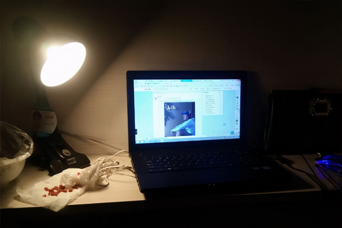 半夜三四点醒了就睡不着怎么回事,三四点醒来睡不着吃什么中成药