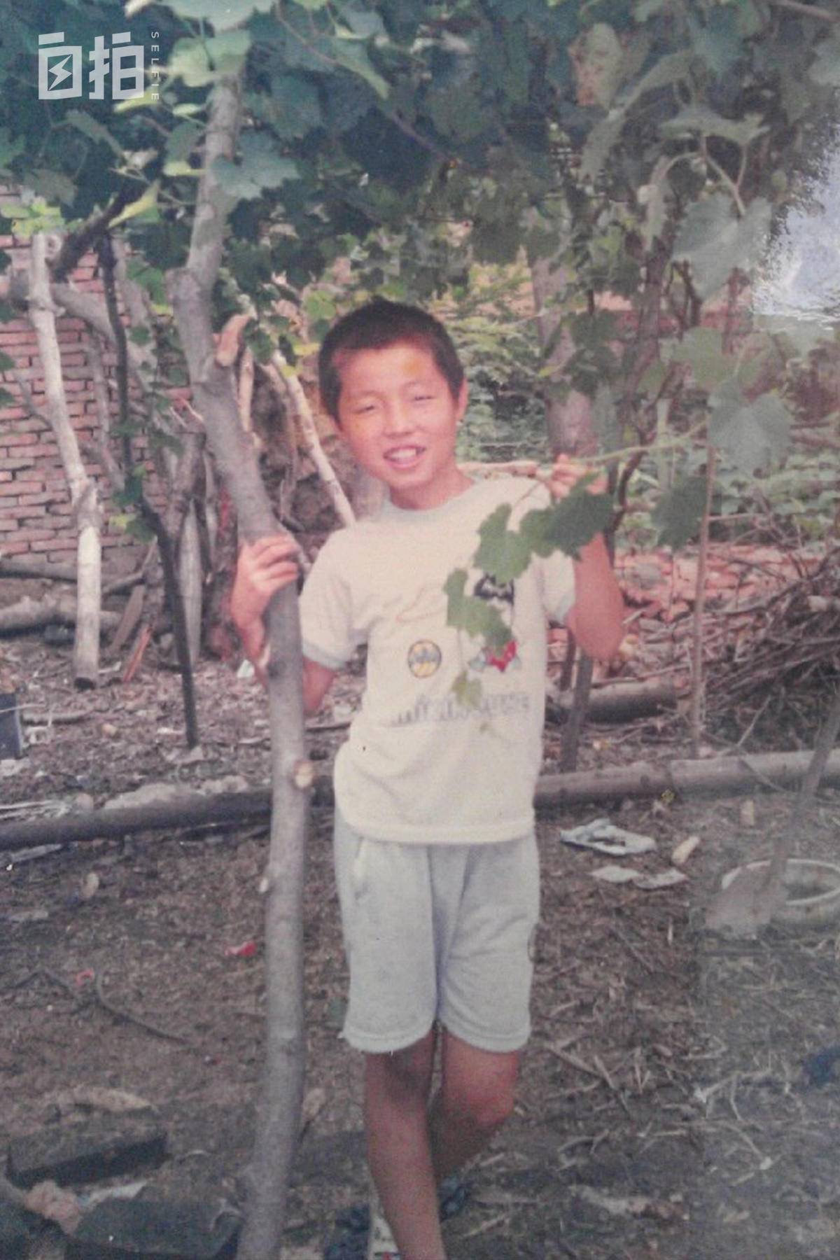 35岁中国小伙娶26岁美国妻子,八年前河南小伙娶大五岁美国妻子