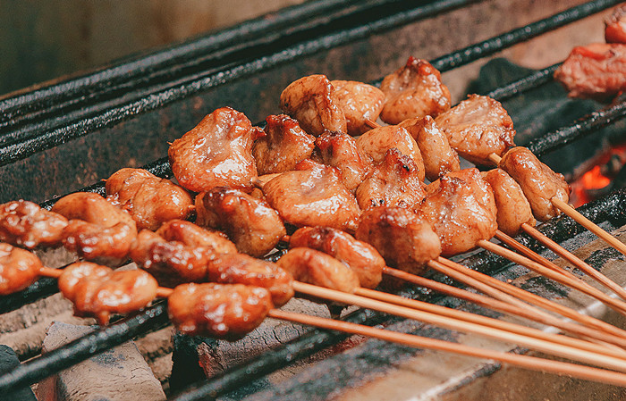 周杰伦唱得“七里香”竟然是指鸡屁股？