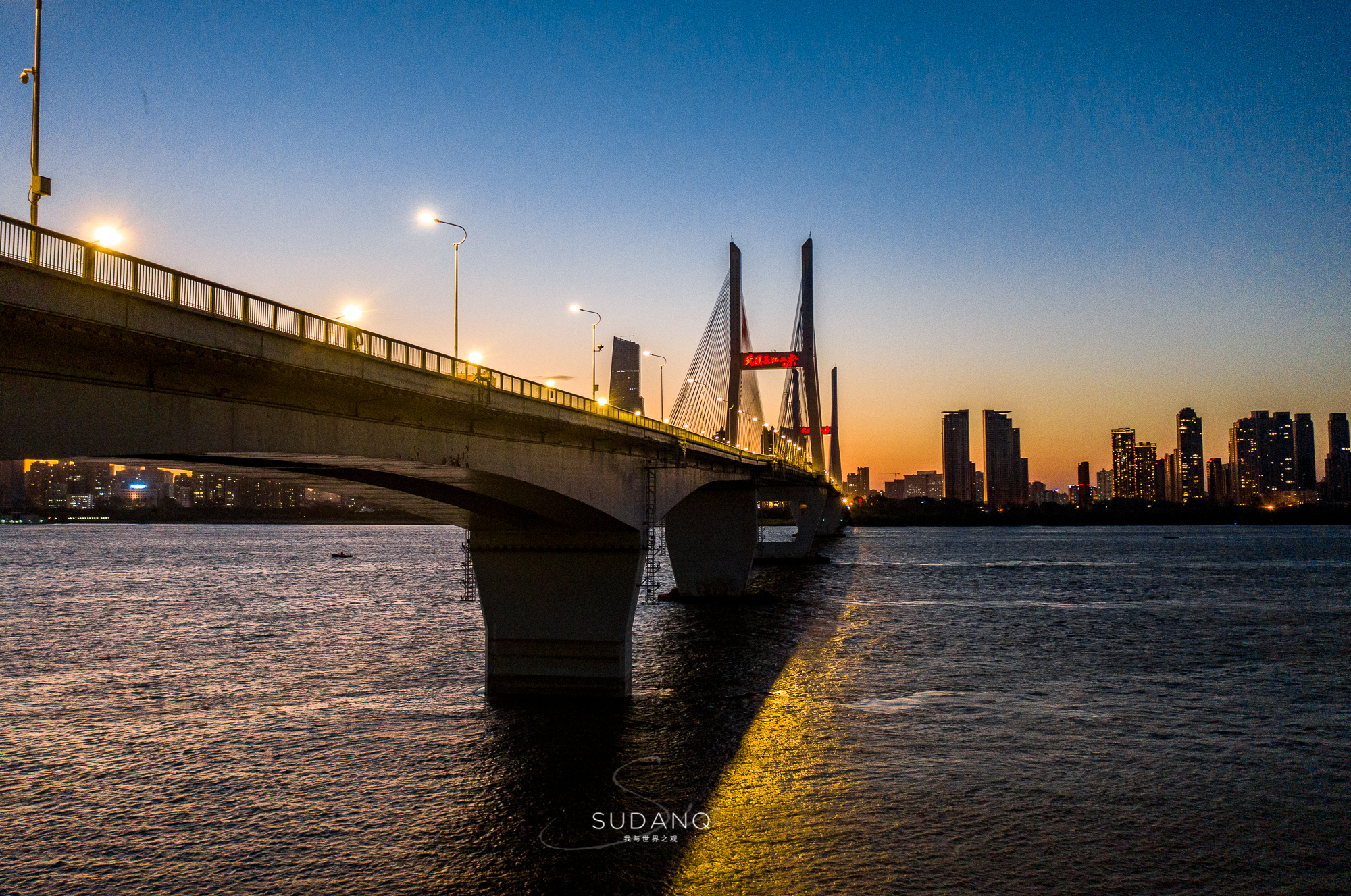 武汉大桥的建造视频,武汉长江大桥的建桥过程