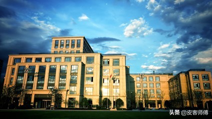 杭州绿城育华民办高中,余杭区杭州绿城育华学校