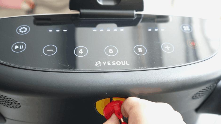 不用花钱在家也能健身跑步机,摩托艇跑步机