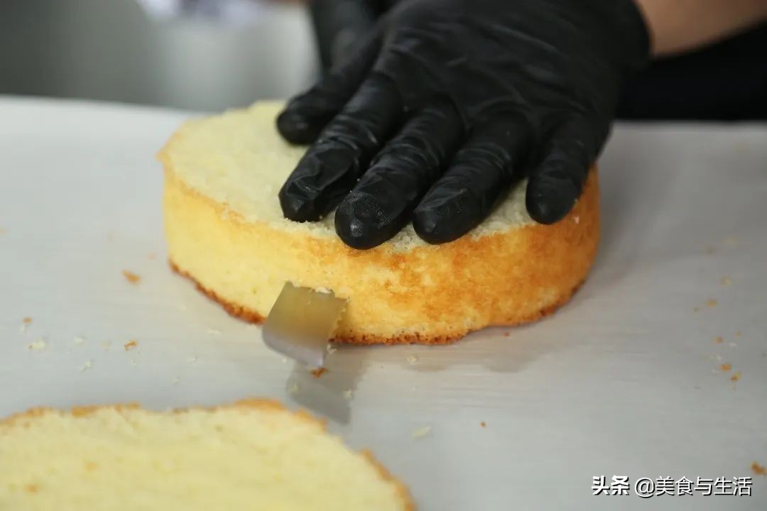 韩国草莓蛋糕,简易草莓蛋糕零基础