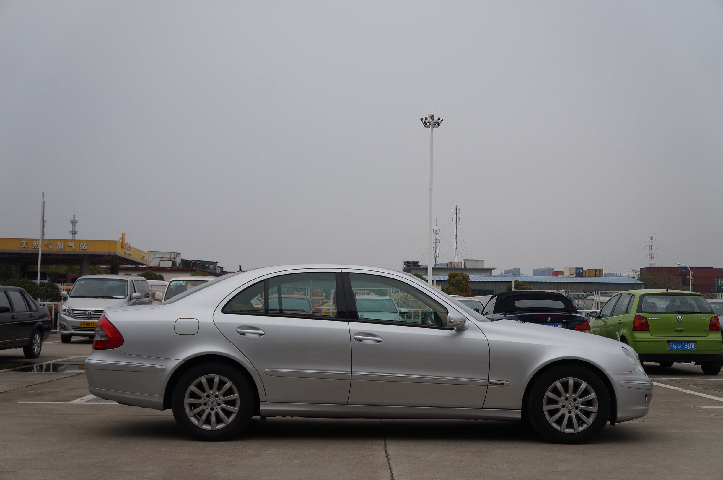 四眼老款奔驰e280,四眼奔驰e280值得入手吗