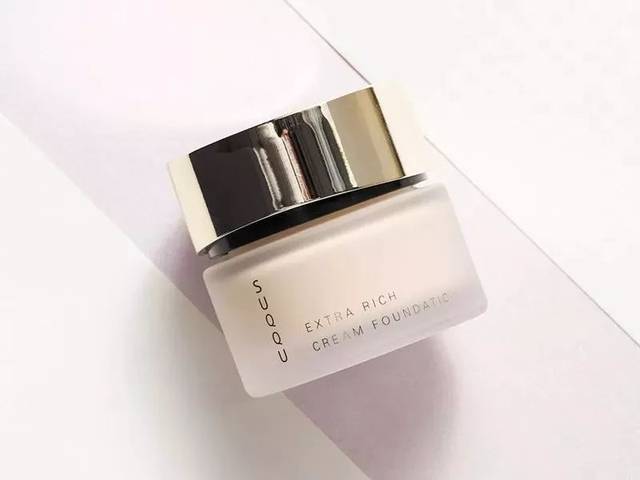 大牌粉底液遮瑕不脱妆不卡粉干皮,干皮十大公认好用的粉底液排名