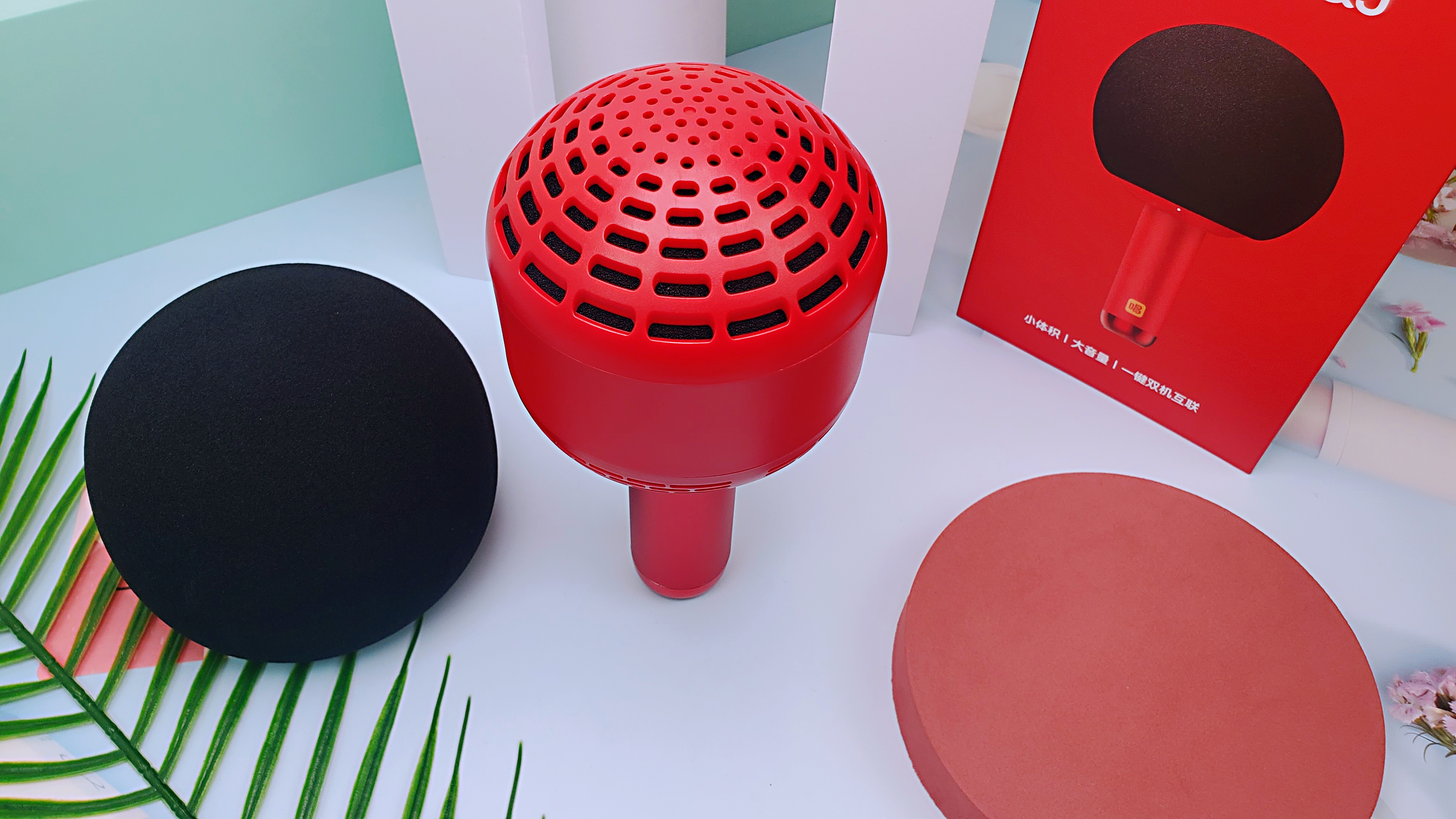 jbl麦克风kmc600和唱吧小巨蛋,唱吧小巨蛋g2max麦克风值得入手吗