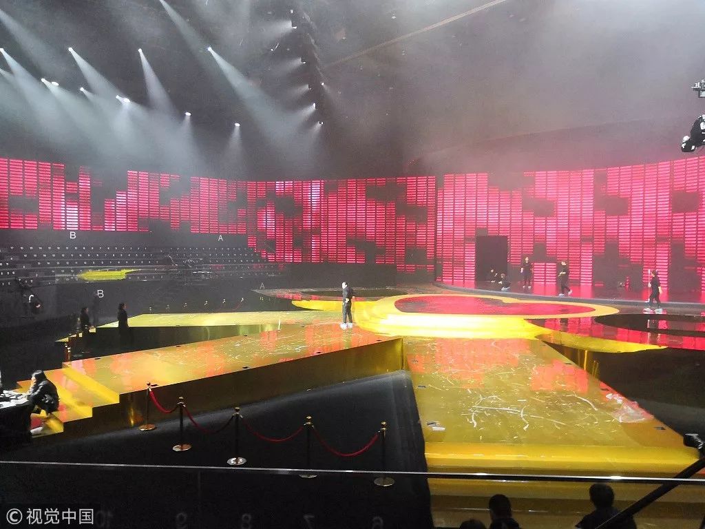 dg大秀什么时间解约,在dg秀上的模特