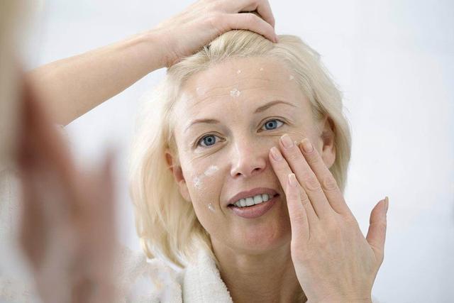 眼霜排名十大公认好用的眼霜平价,眼霜推荐24岁适合的眼霜平价