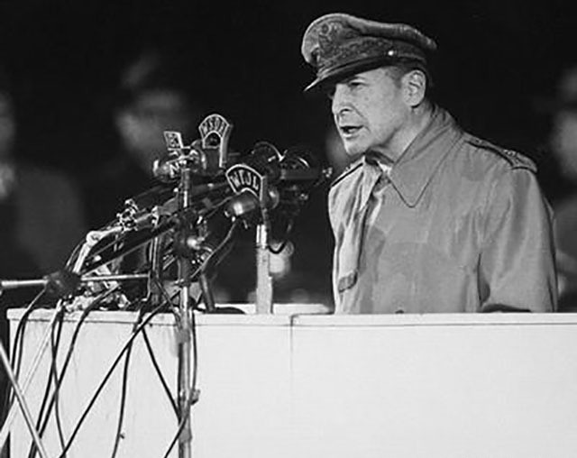 美国五星上将麦克阿瑟进过监狱吗,美国五星上将麦克阿瑟活多久